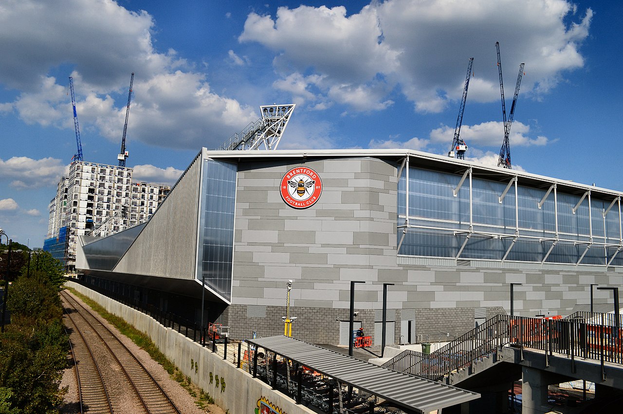 Brentford vs Crystal Palace: Nh?n ??nh Vòng Cu?i Premier League – Bees ?ang Còn M?c Tiêu