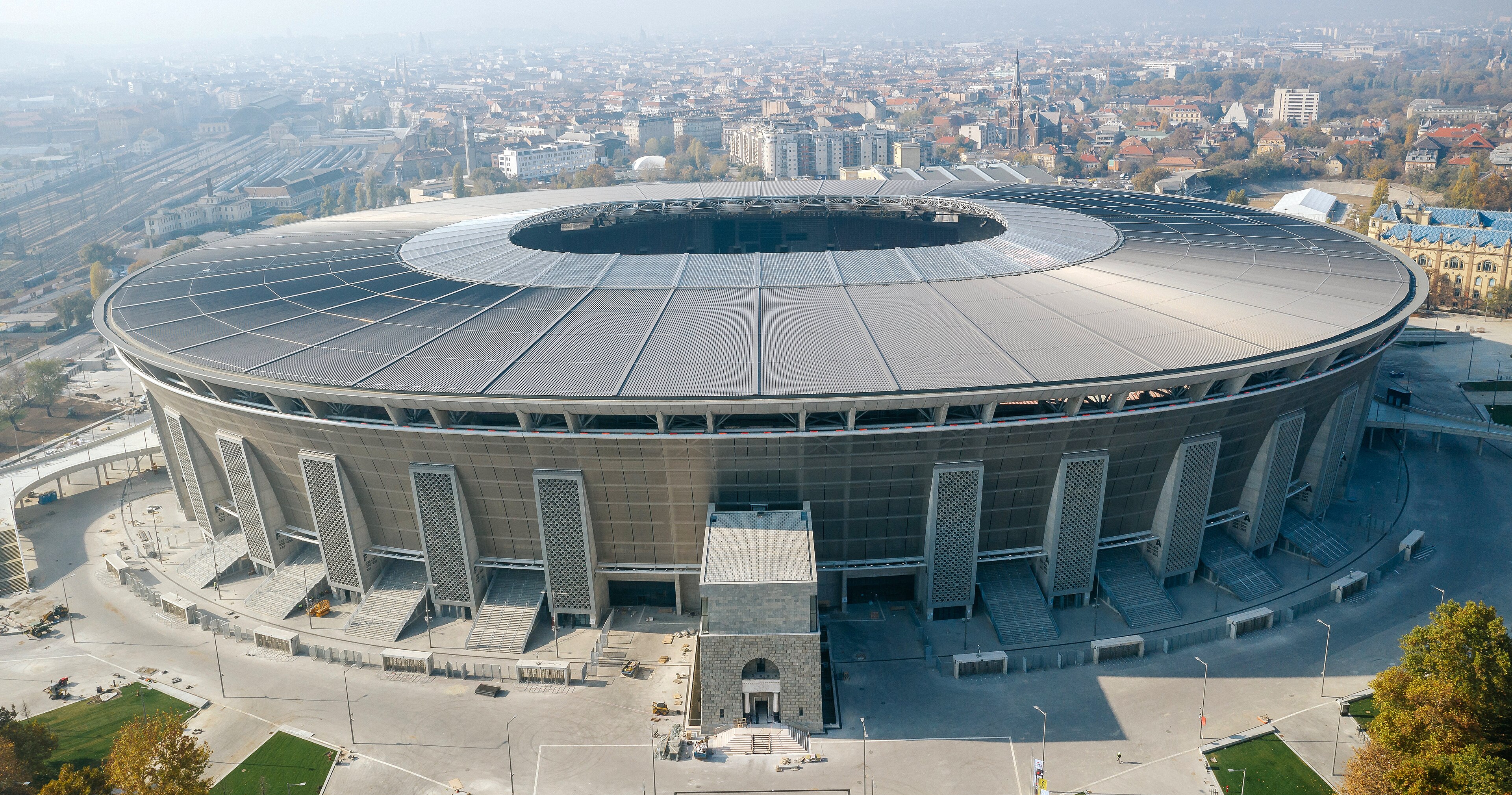 PSG hành trình Champions League Budapest: T? nhóm b?ng ??n chung k?t — Luis Enrique xay d?ng ??i bóng m?i kh?ng Mbappé
