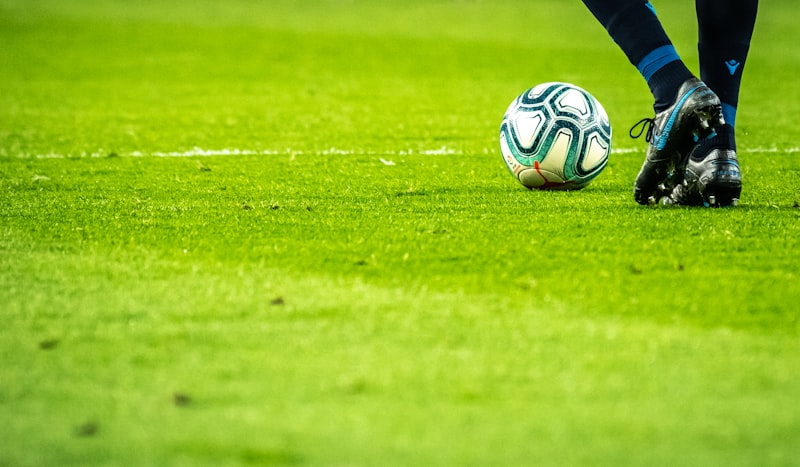 L?ch Thi ??u V-League Vòng 23 Ngày 15-17/5/2026: Gi? ?á, Kênh Phát Sóng và ??i Hình D? Ki?n