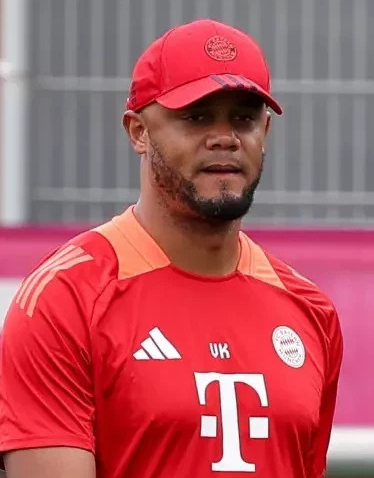 Bayern v?ng Kompany ?êm Paris 28/4: Ai c?m b?ng b?ng gh? Parc des Princes?